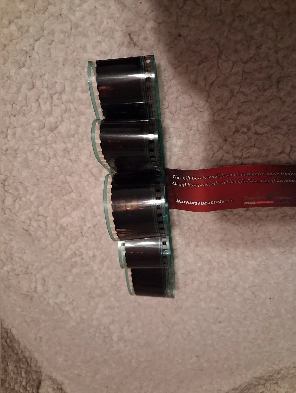 Film Gift Bow